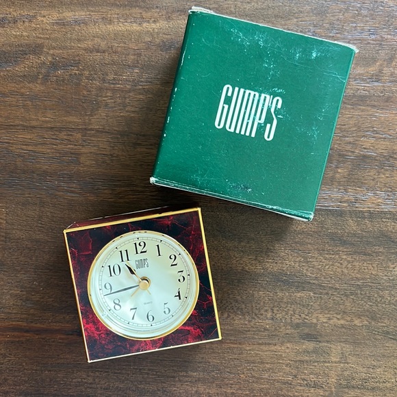 New in Box Analog Clock from Gumps - Picture 1 of 4